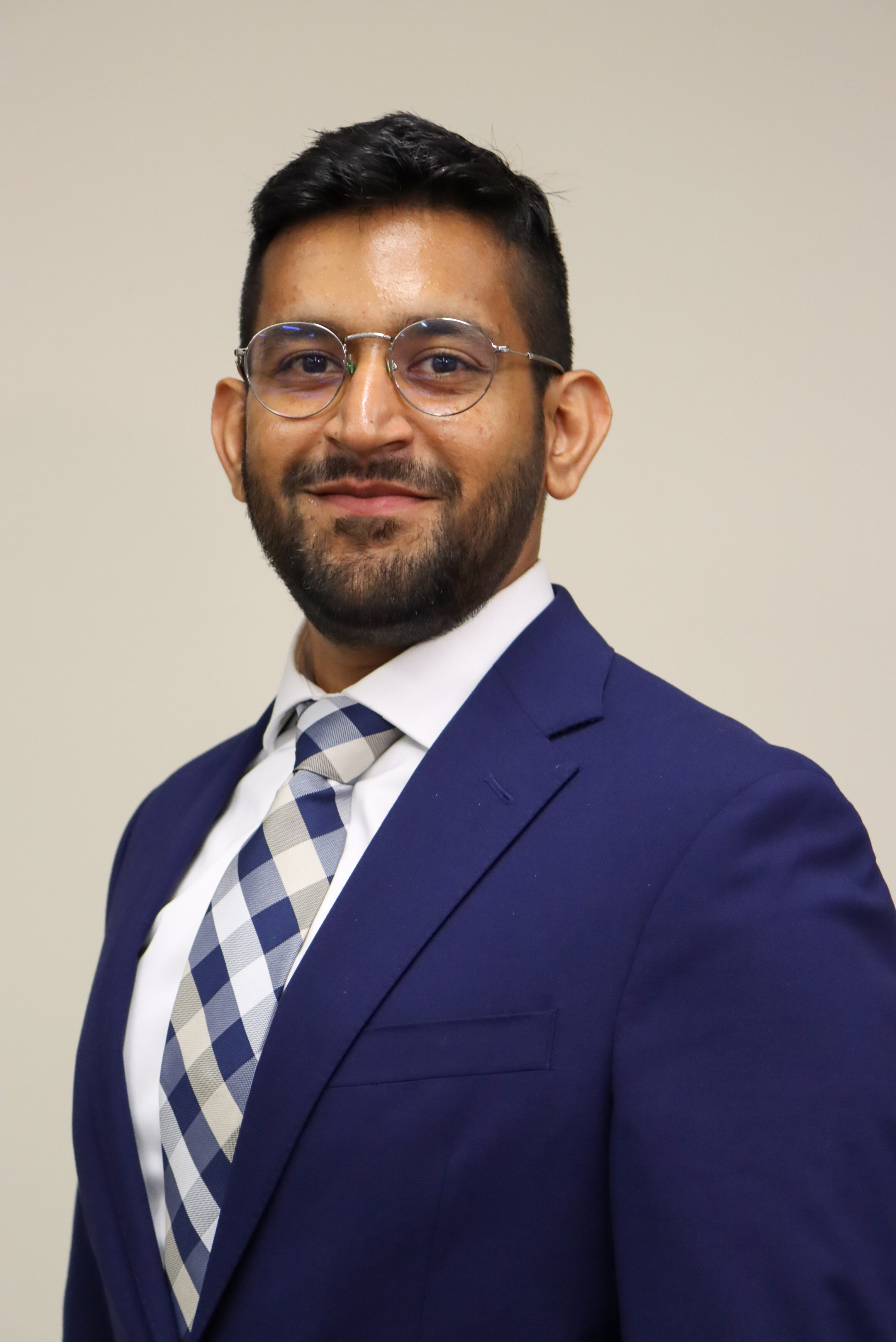 Headshot of Abbas Najmi